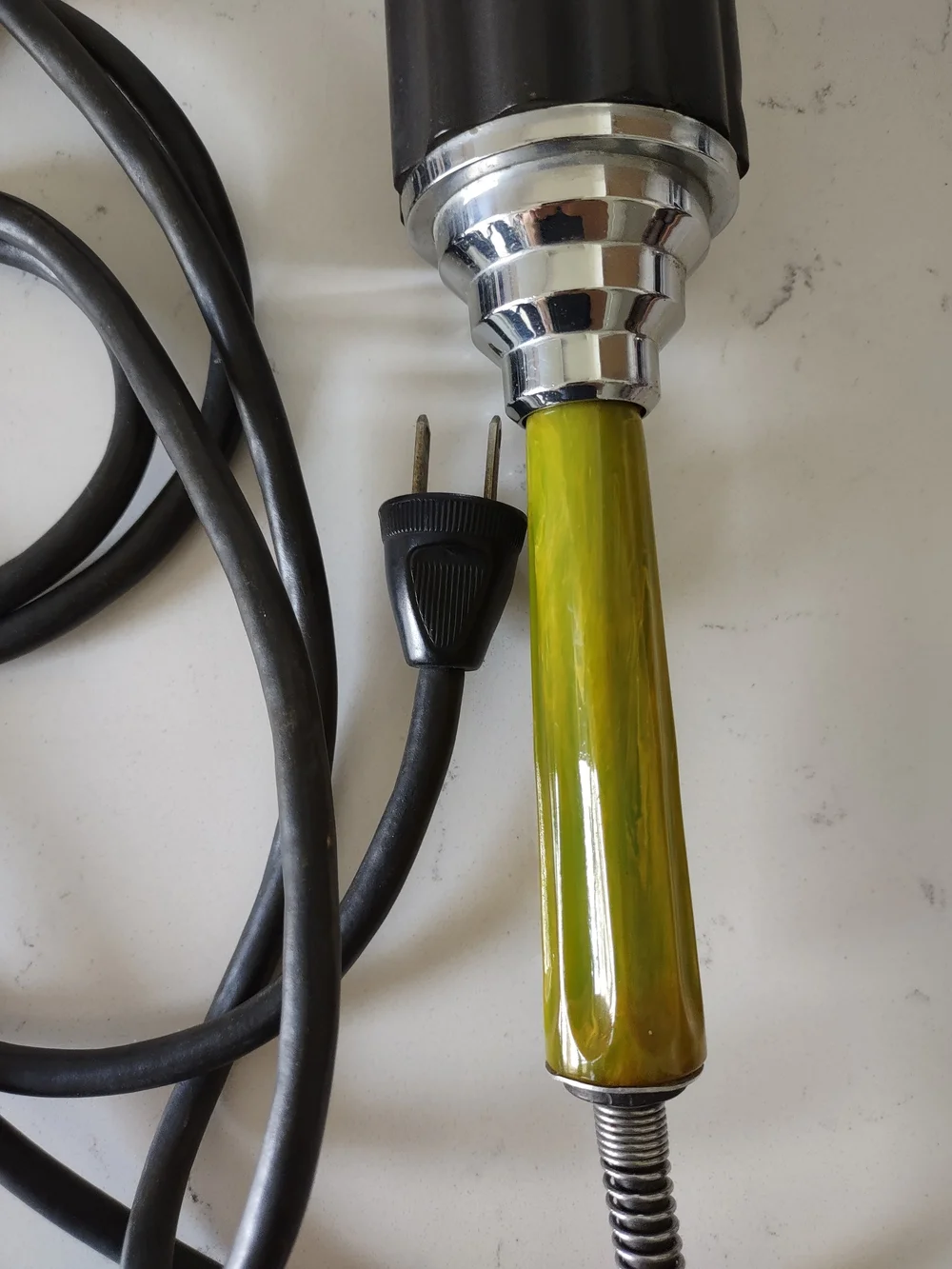 Vintage Electric Curling Iron in Black with Green Handles